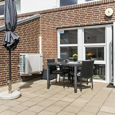 In With Sauna Dom wakacyjny Hemmet