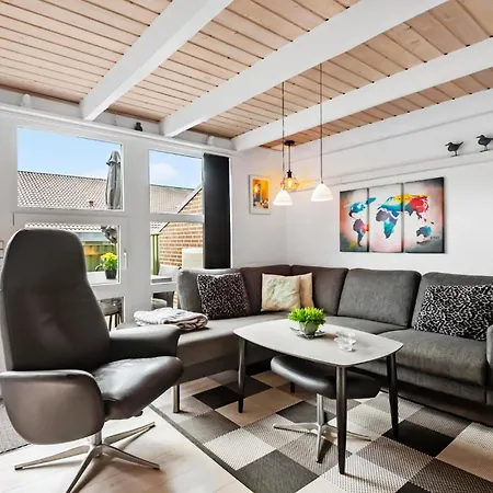 In With Sauna Holiday home Hemmet