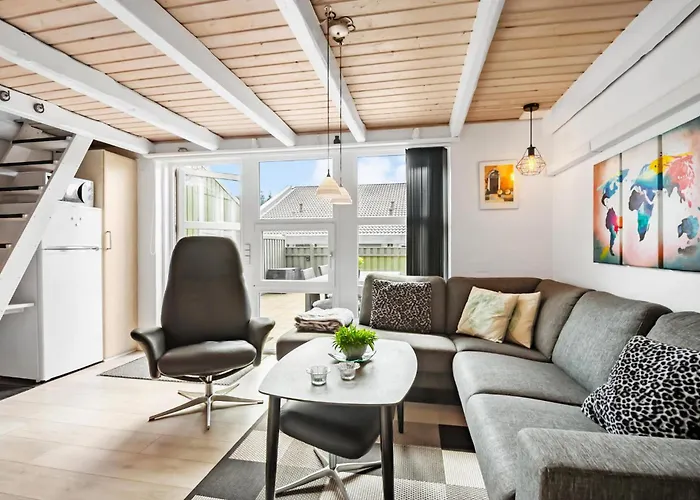 펜션 In With Sauna Hemmet